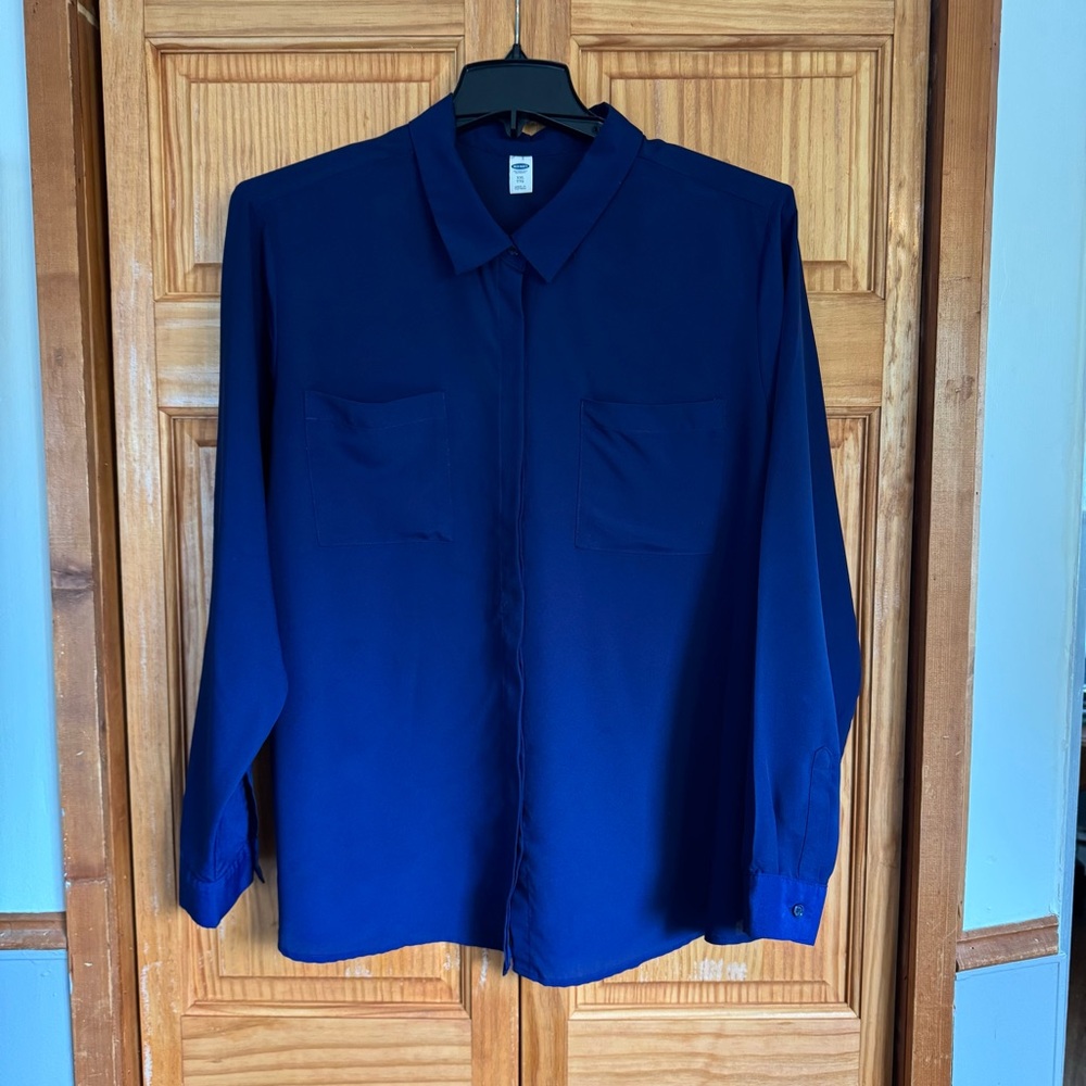 Old Navy dark blue collared blouse